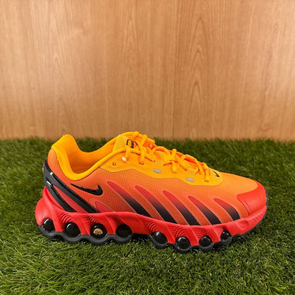 Nike Air Max DN8 Laser Orange Black GS Sneakers HF7310-800 Size 5.5Y / Women's 7 - Picture 2 of 8